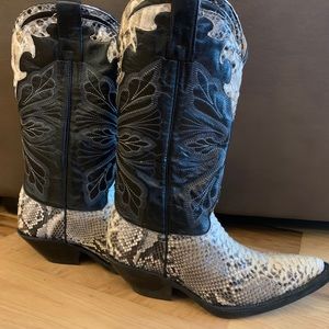 Don Julio snake skin cowgirl boots